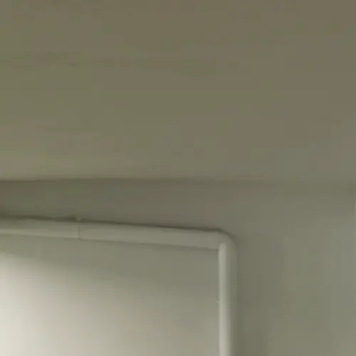 Techo de garaje reformado y pintado.